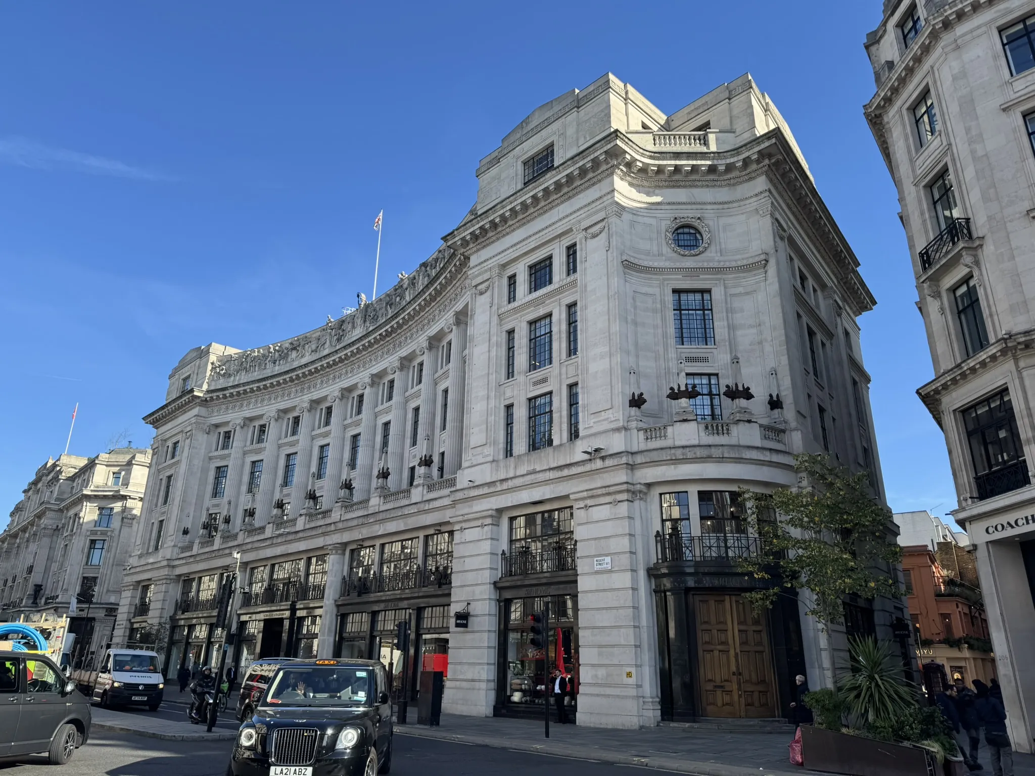 Building Survey, Regent Street, W1, Botley Byrne RICS surveyors