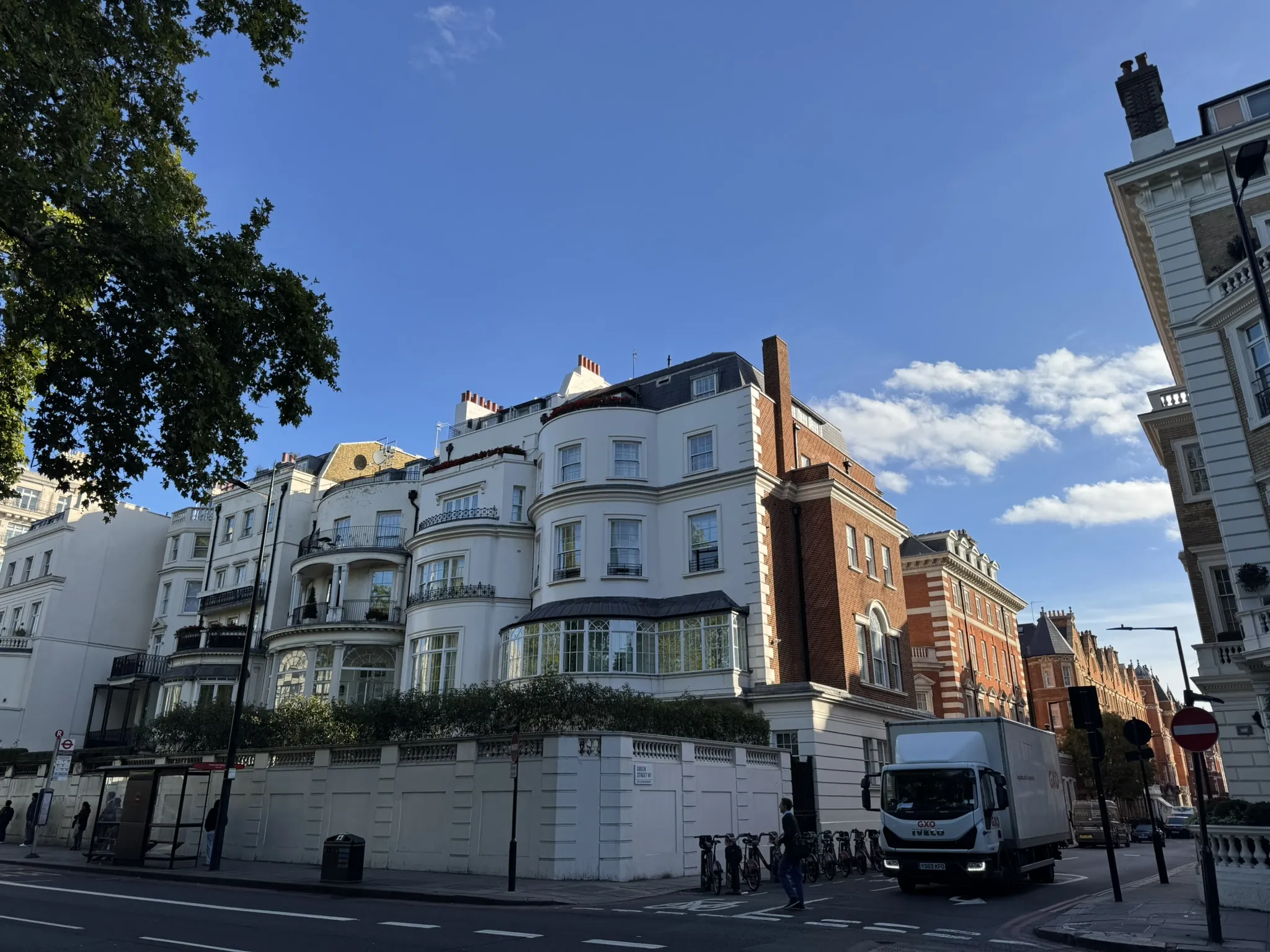 Property Advice, Mayfair, W1, Botley Byrne RICS surveyors